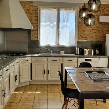 Apartment Salamandre 2 Proche De Sarlat De 1 A 5 Personnes Saint-Andre-d'Allas